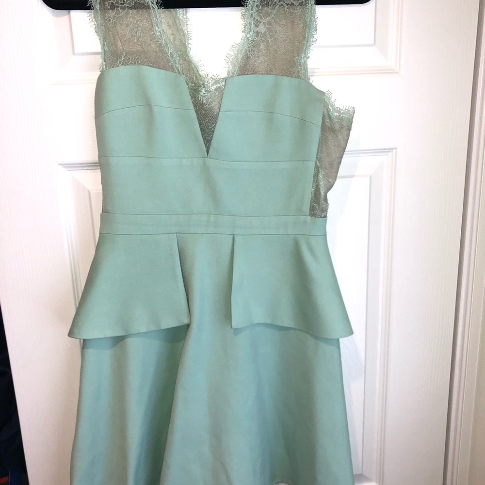 BCBG dress size 4 mint color